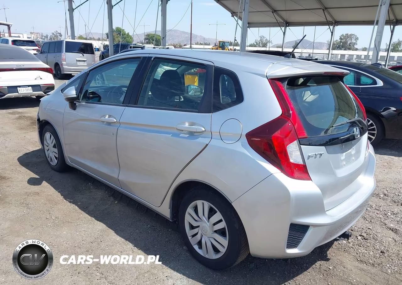 2016 Honda Fit Lx VIN:JHMGK5H53GX016120 - 3