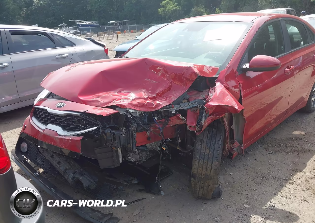 2021 Kia Forte Lxs VIN:3KPF24AD6ME284776 - 6