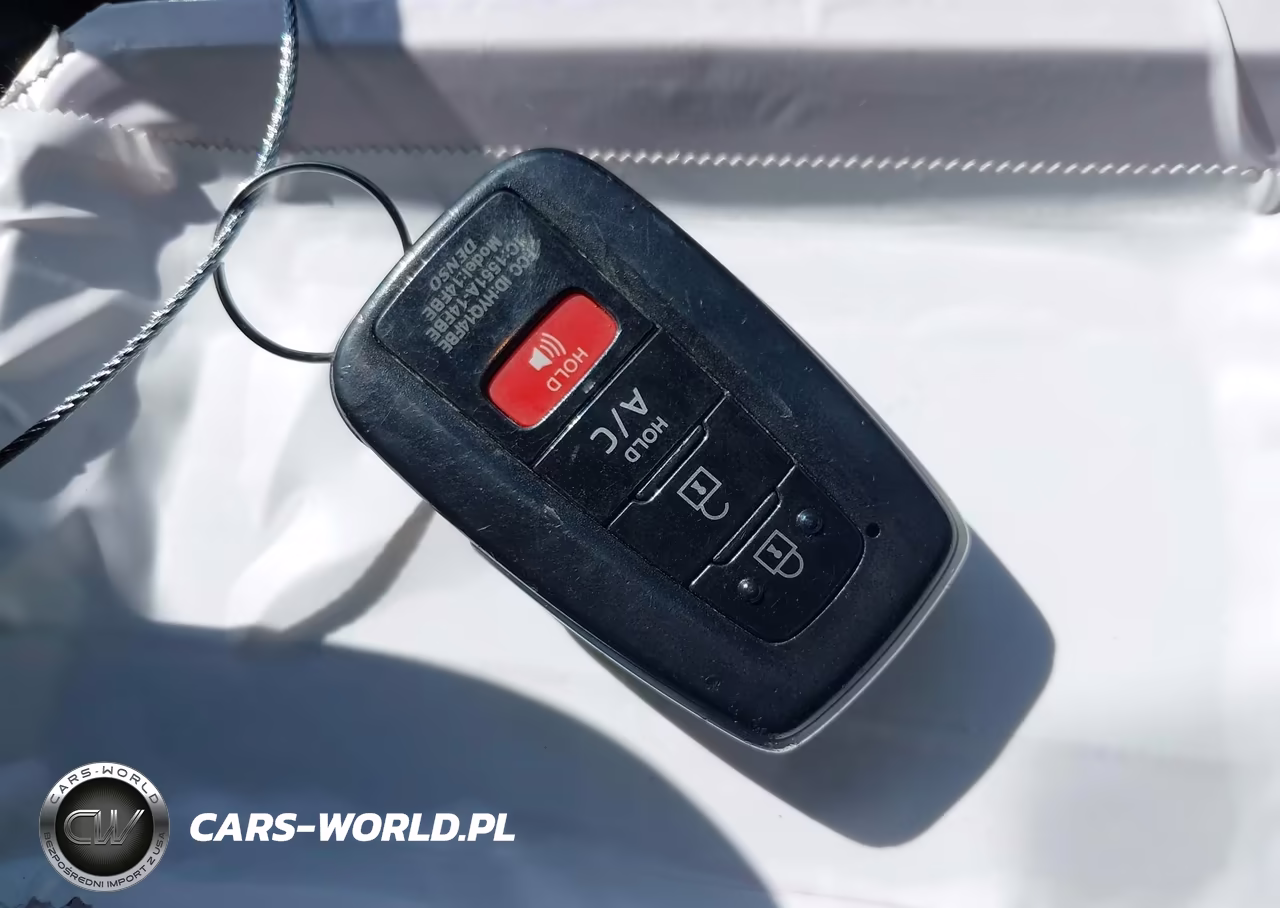 2020 Toyota Prius Prime Xle VIN:JTDKARFP7L3120279 - 11