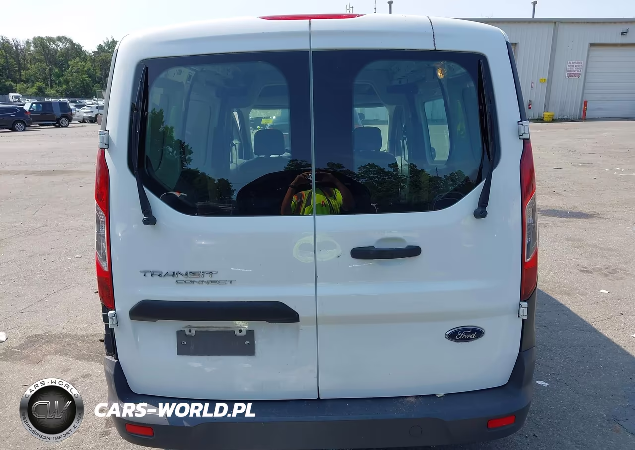 2017 Ford Transit Connect Xl VIN:NM0LS7E77H1325074 - 17