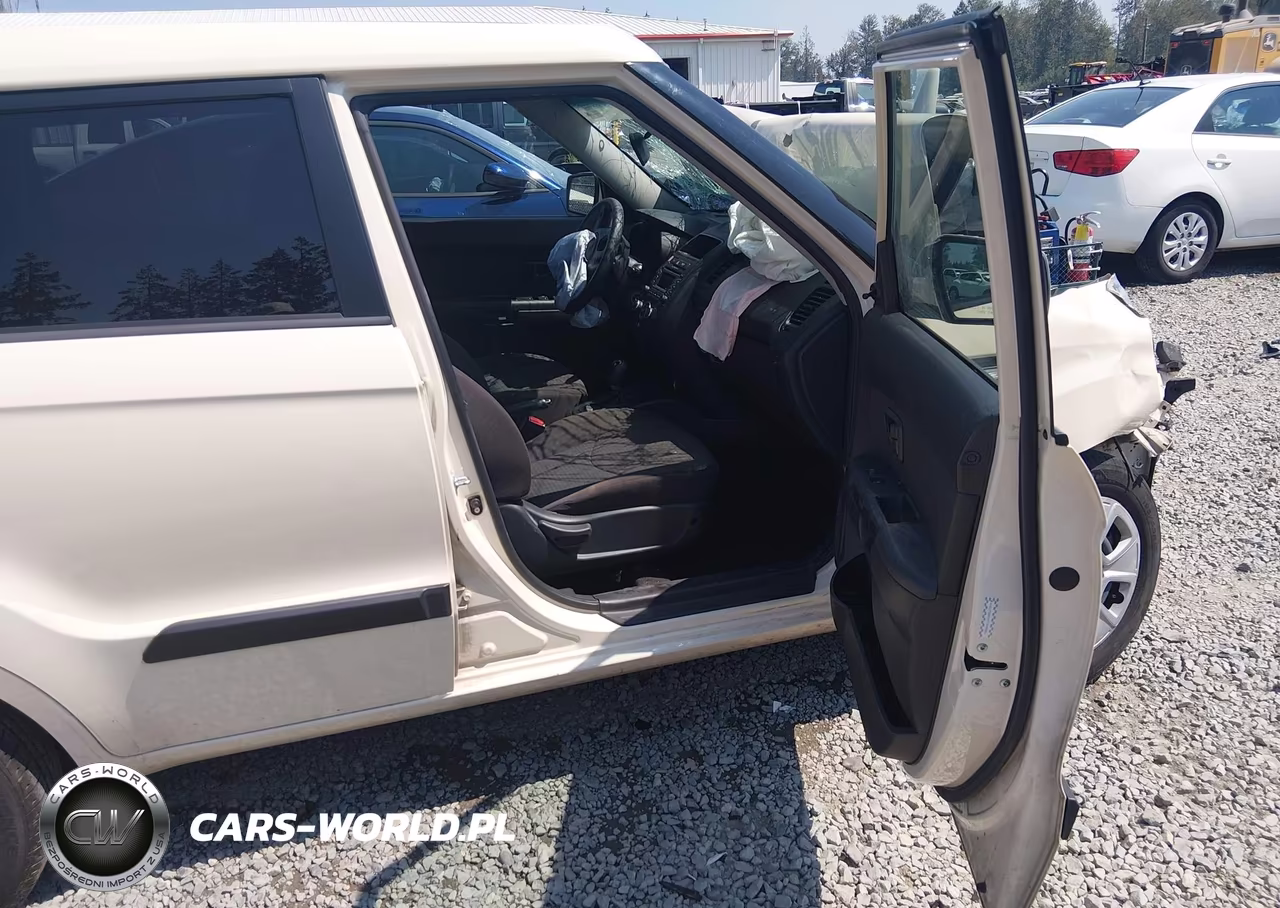 2012 Kia Soul VIN:KNDJT2A53C7448861 - 5