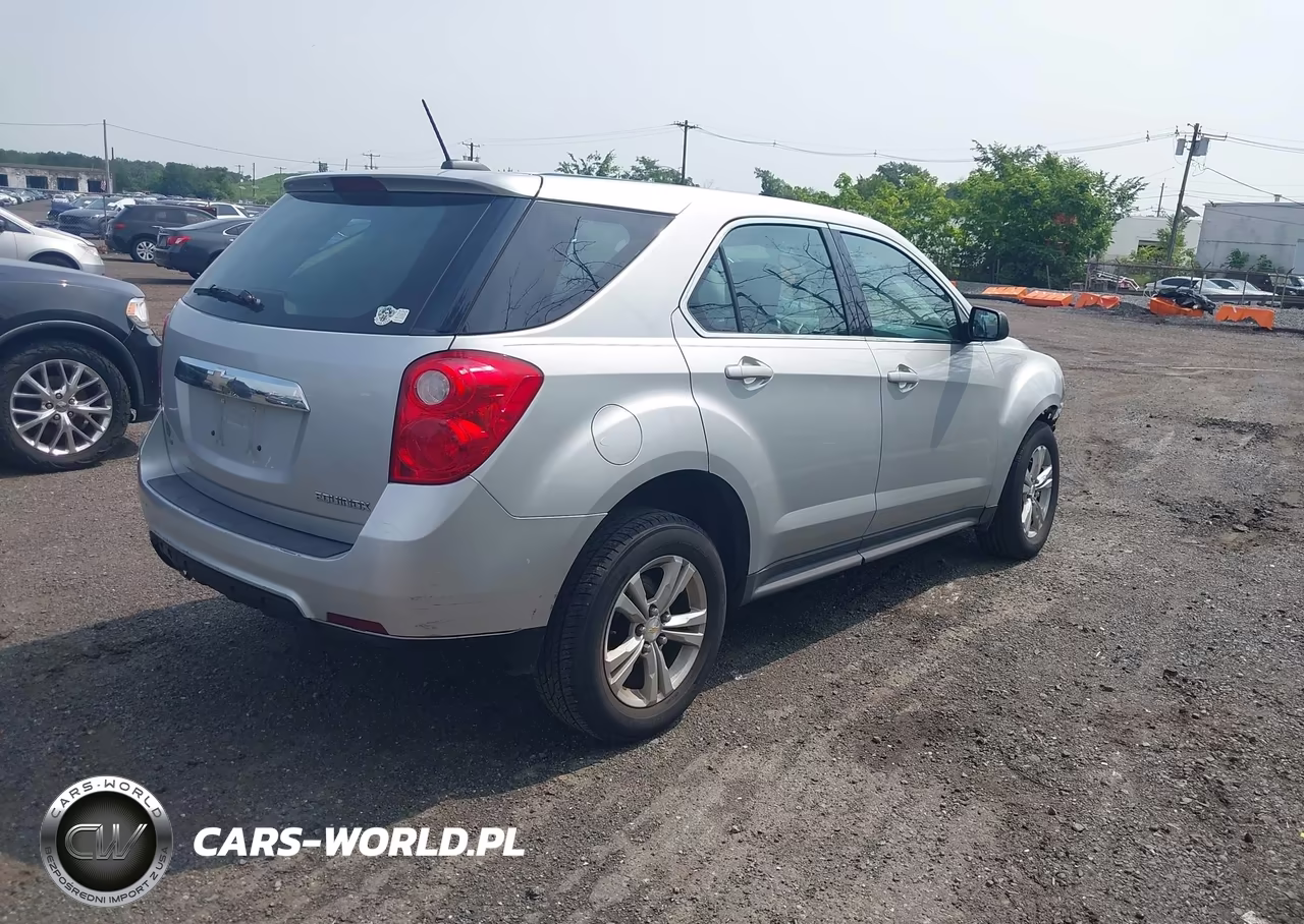 2015 Chevrolet Equinox Ls VIN:2GNFLEEK1F6249035 - 4