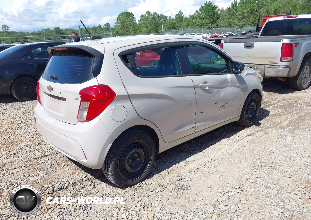 2016 Chevrolet Spark Ls Cvt VIN:KL8CB6SA5GC563286 - 4