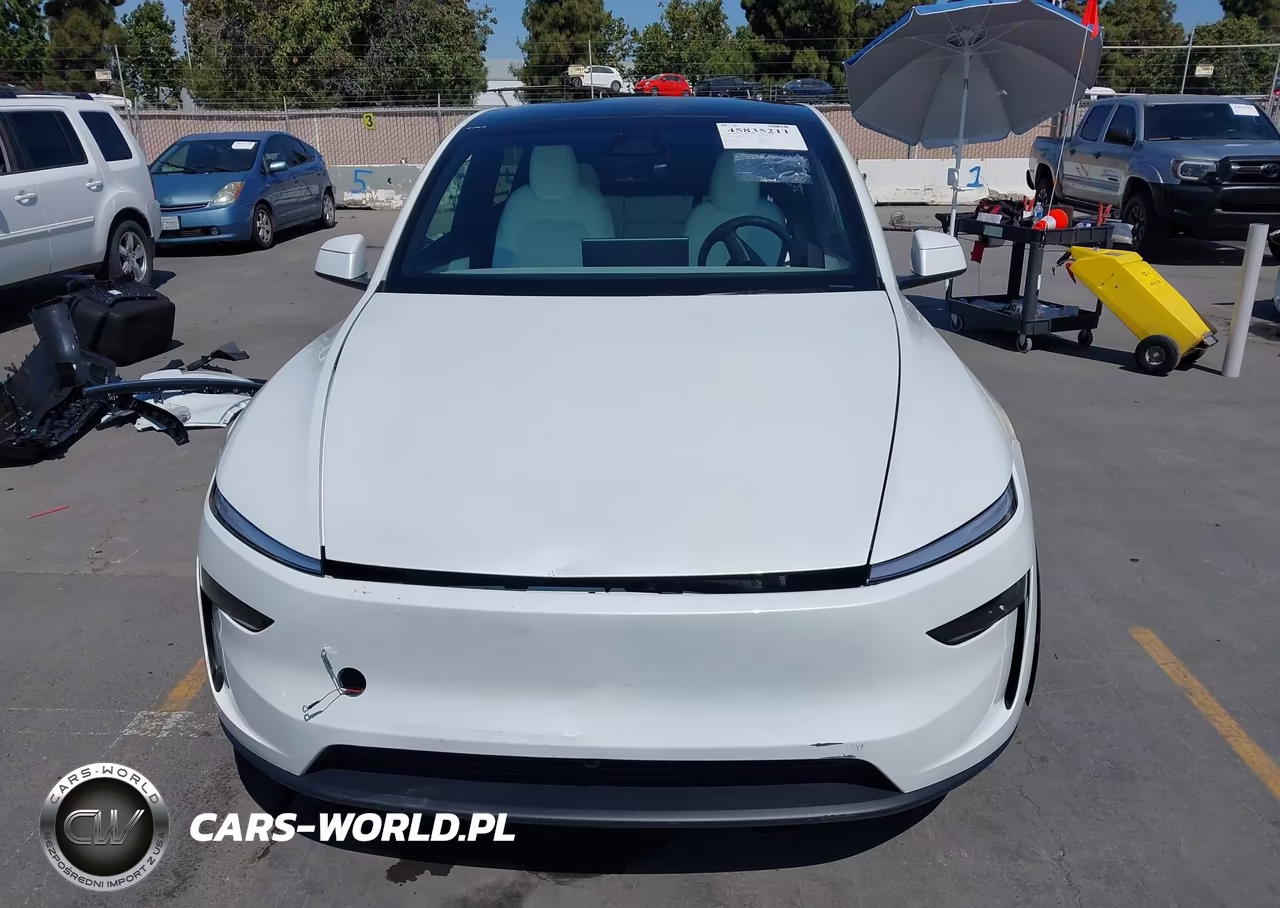 2026 Tesla Model Y Premium Rear-Wheel Drive-Rear-Wheel Drive VIN:7SAYGDED4TF632882 - 13