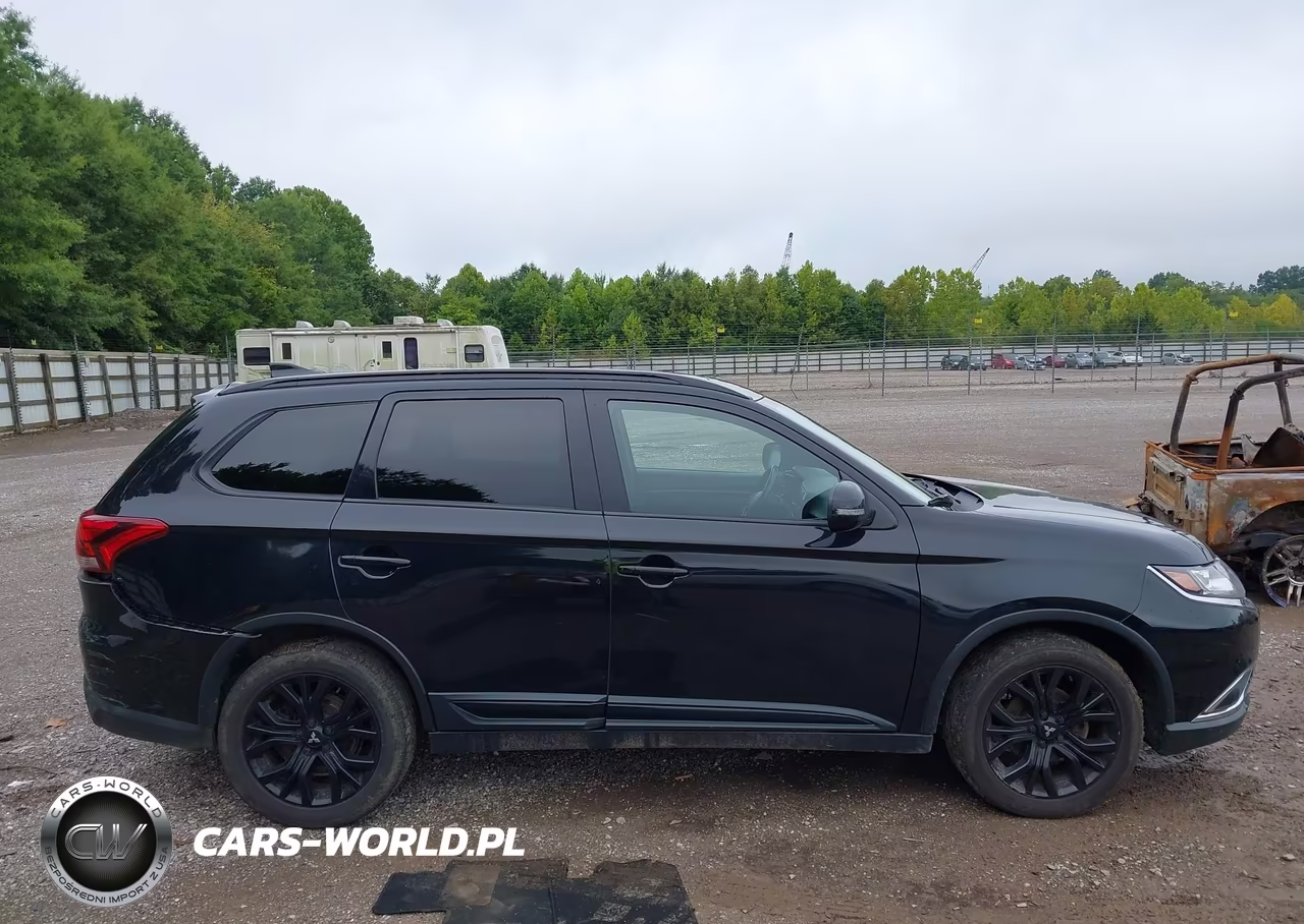 2018 Mitsubishi Outlander Le VIN:JA4AZ3A38JZ019505 - 13