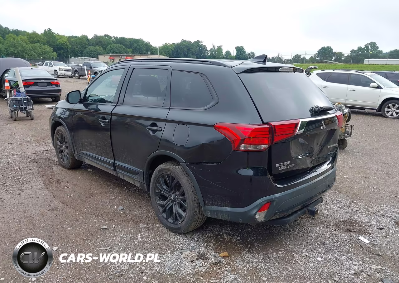 2018 Mitsubishi Outlander Le VIN:JA4AZ3A38JZ019505 - 3