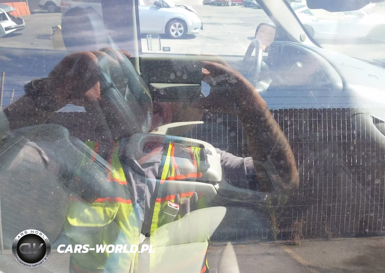 2005 GMC Yukon Slt VIN:1GKEC13T65R195697 - 5