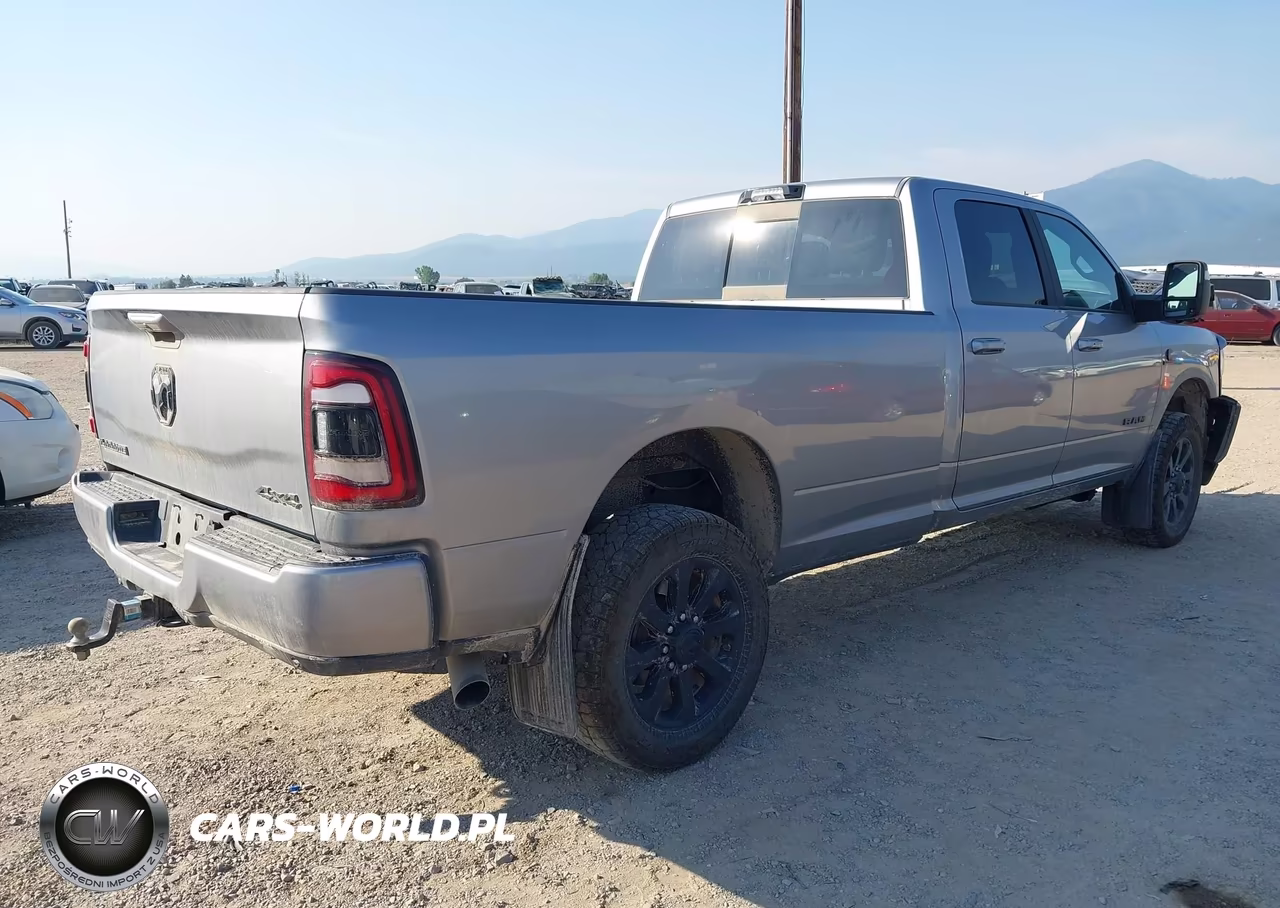 2023 Ram 3500 Laramie 4X4 8' Box VIN:3C63R3JL2PG522249 - 4