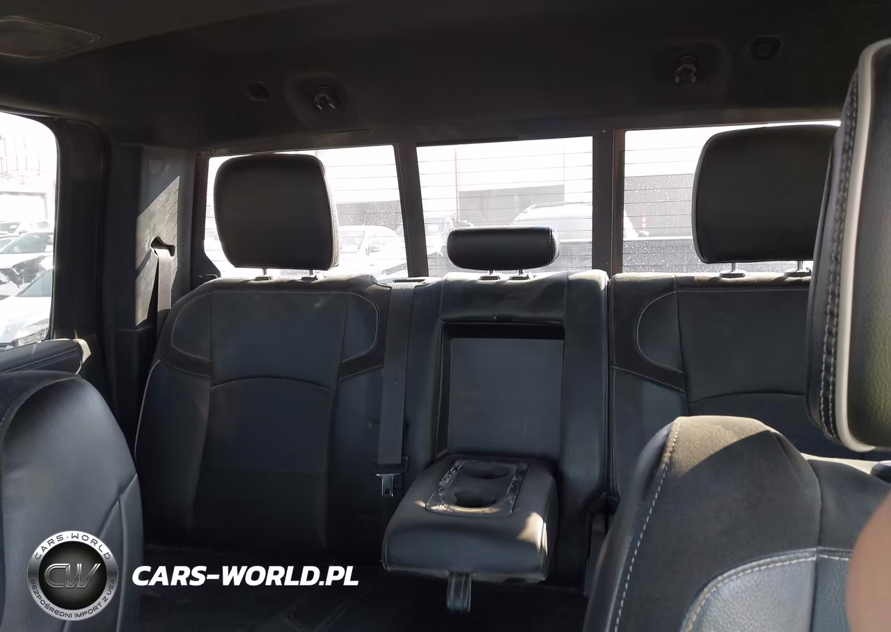 2023 Ram 3500 Laramie 4X4 8' Box VIN:3C63R3JL2PG522249 - 6