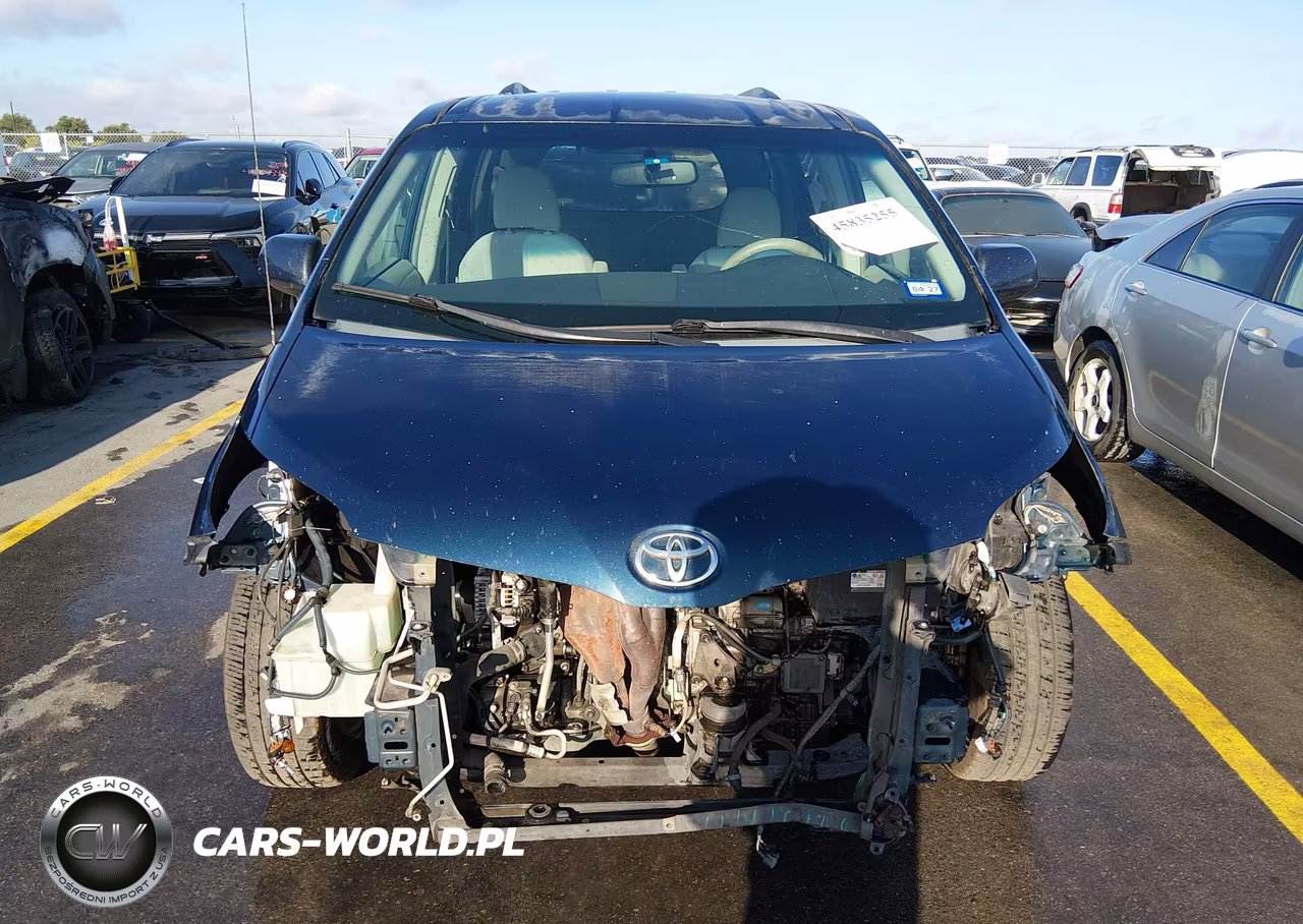 2012 Toyota Sienna Le 8 Passenger VIN:5TDKA3DC1CS011909 - 13