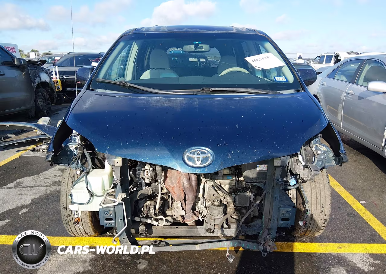 2012 Toyota Sienna Le 8 Passenger VIN:5TDKA3DC1CS011909 - 6