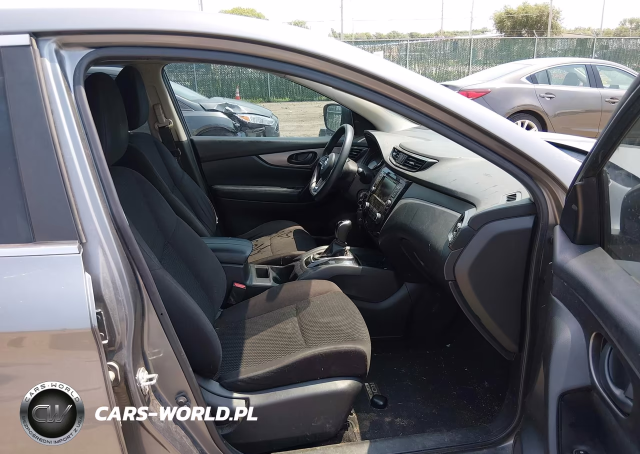 2019 Nissan Rogue Sport S VIN:JN1BJ1CP2KW222191 - 5
