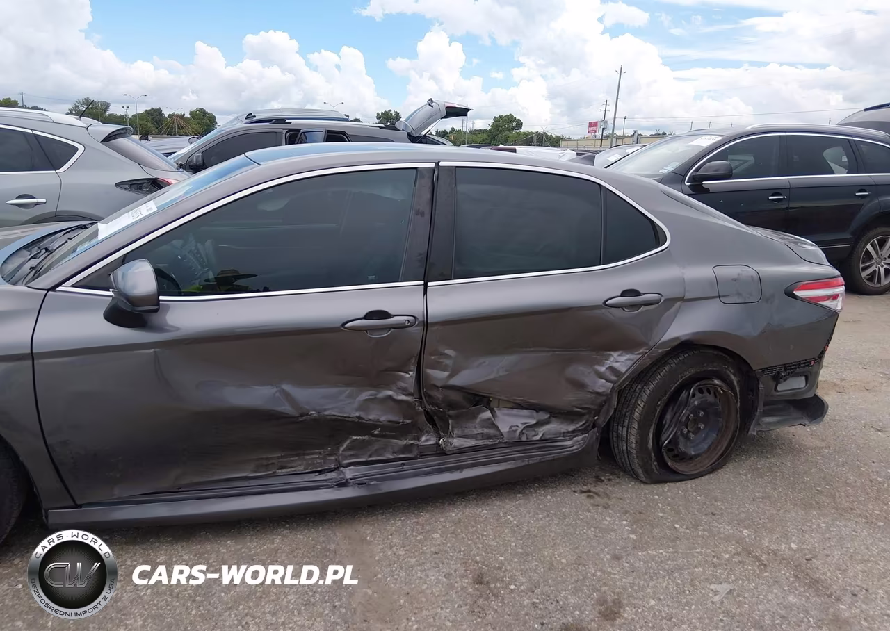 2019 Toyota Camry L VIN:4T1B11HK1KU823464 - 6