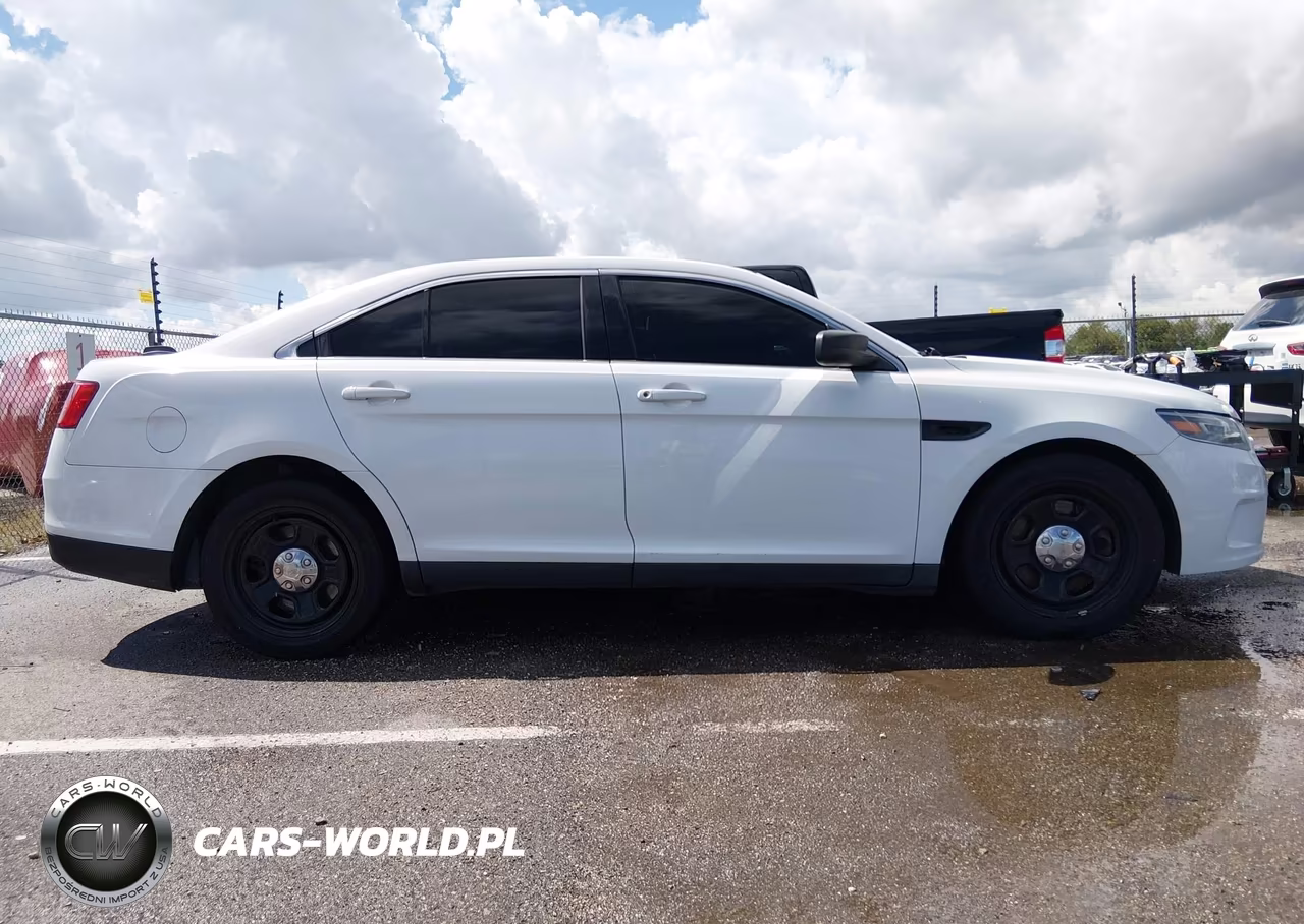 2017 Ford Police Interceptor VIN:1FAHP2L8XHG100160 - 13