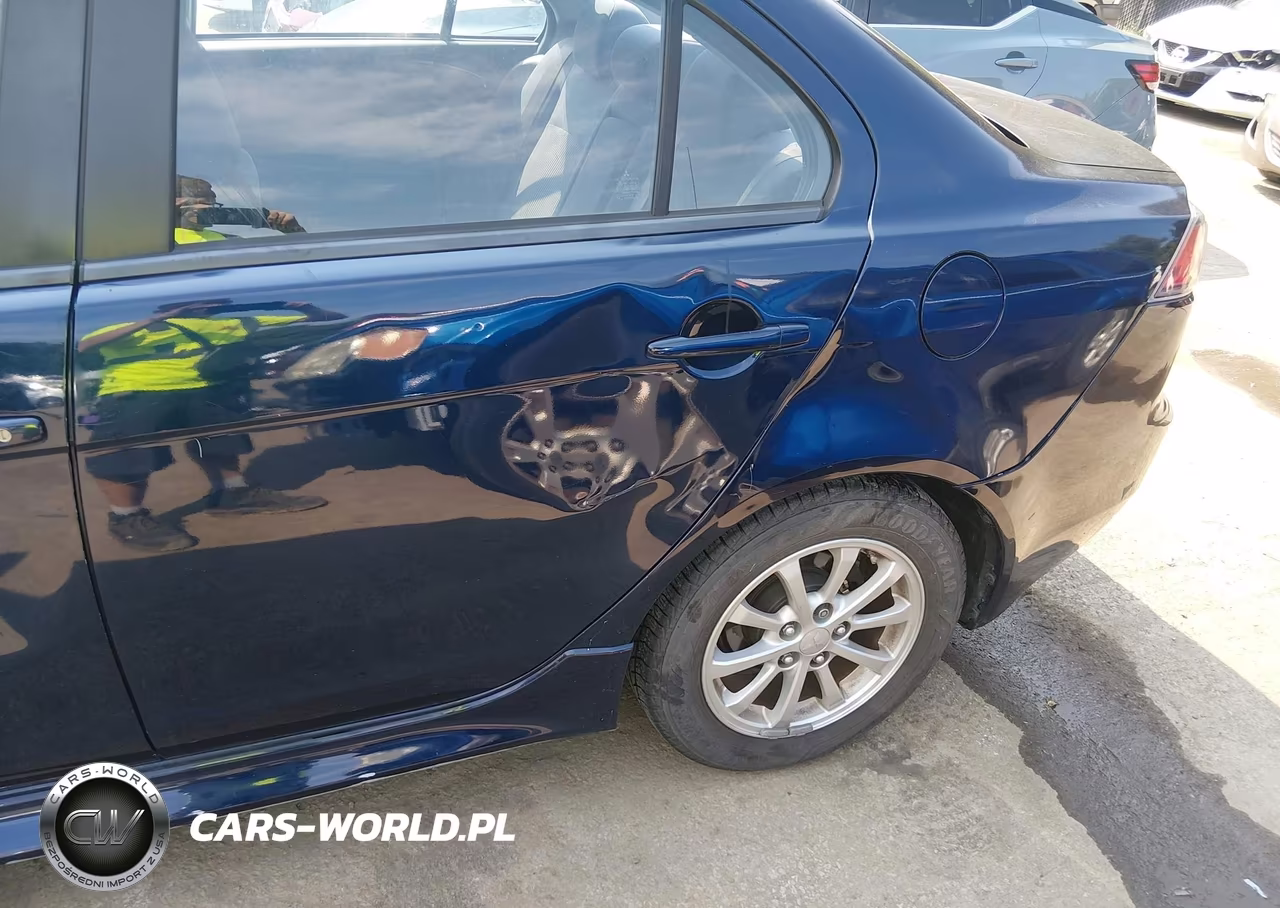 2014 Mitsubishi Lancer Es VIN:JA32U2FU5EU005356 - 18