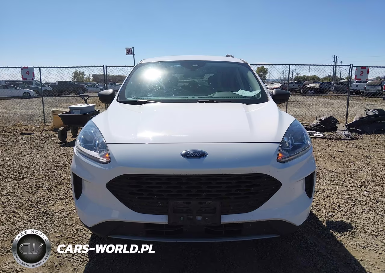 2021 Ford Escape S VIN:1FMCU9F67MUA82188 - 17