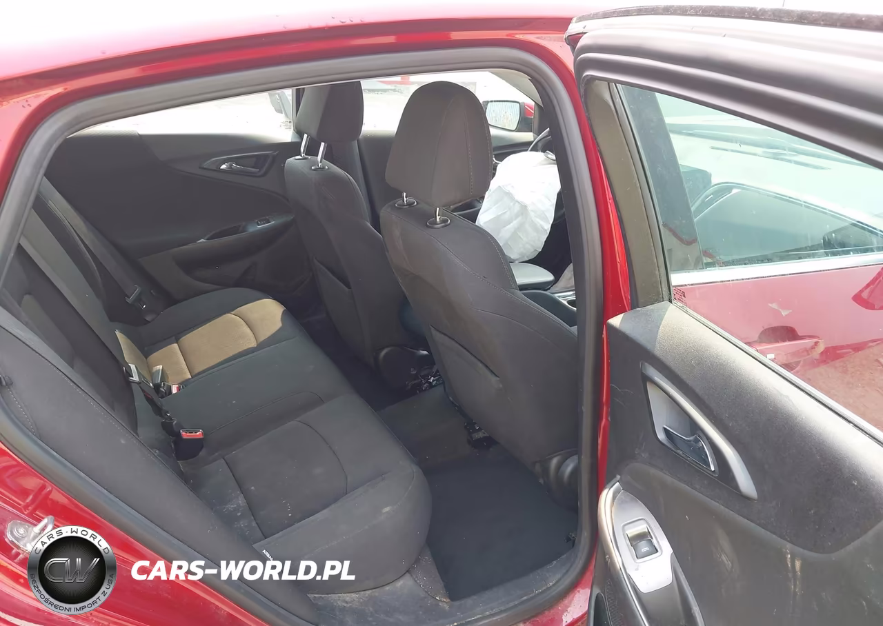 2021 Chevrolet Malibu Fwd Rs VIN:1G1ZG5ST8MF041379 - 8