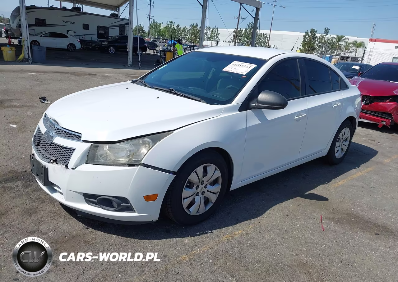 2014 Chevrolet Cruze Ls VIN:1G1PA5SG3E7194677 - 2