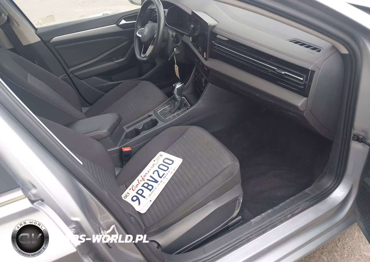 2025 Volkswagen Jetta 1.5T S VIN:3VW5X7BU3SM011985 - 5