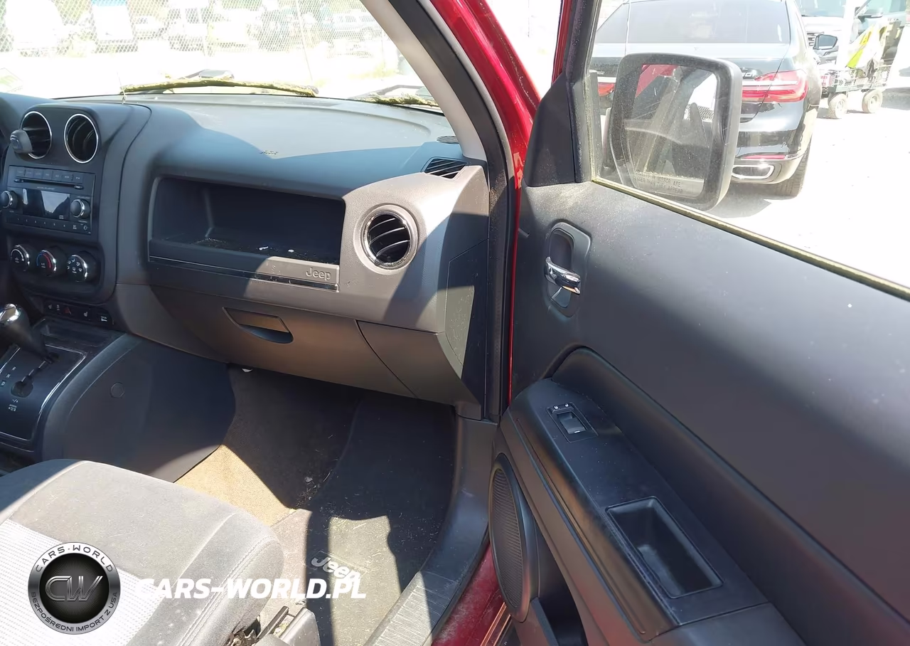 2015 Jeep Patriot Latitude VIN:1C4NJRFBXFD248967 - 5