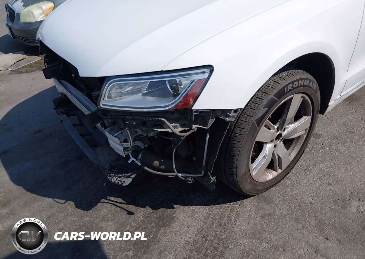 2014 Audi Q5 2.0T Premium VIN:WA1LFAFP4EA054970 - 13