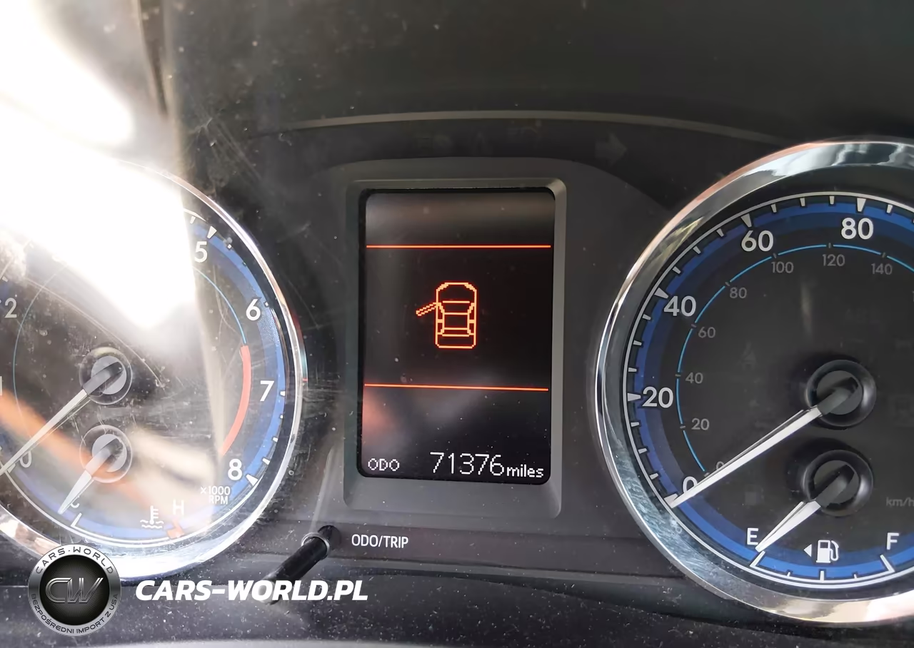 2017 Toyota Corolla Le VIN:5YFBURHE0HP610452 - 7