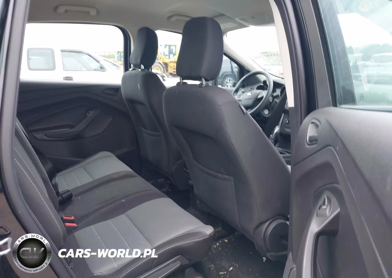 2018 Ford Escape S VIN:1FMCU0F73JUD17475 - 8