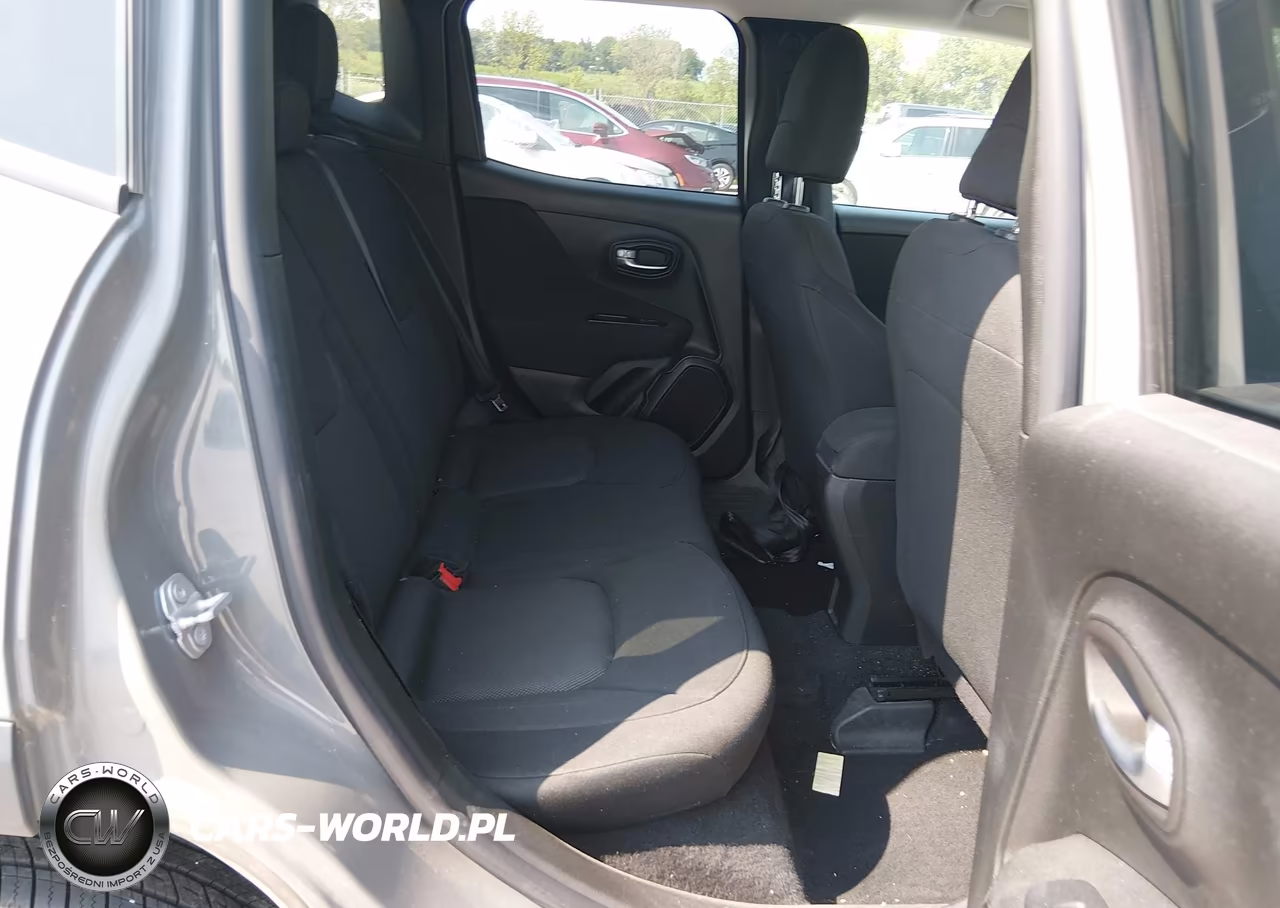 2020 Jeep Renegade Upland 4X4 VIN:ZACNJBAB0LPK98706 - 8