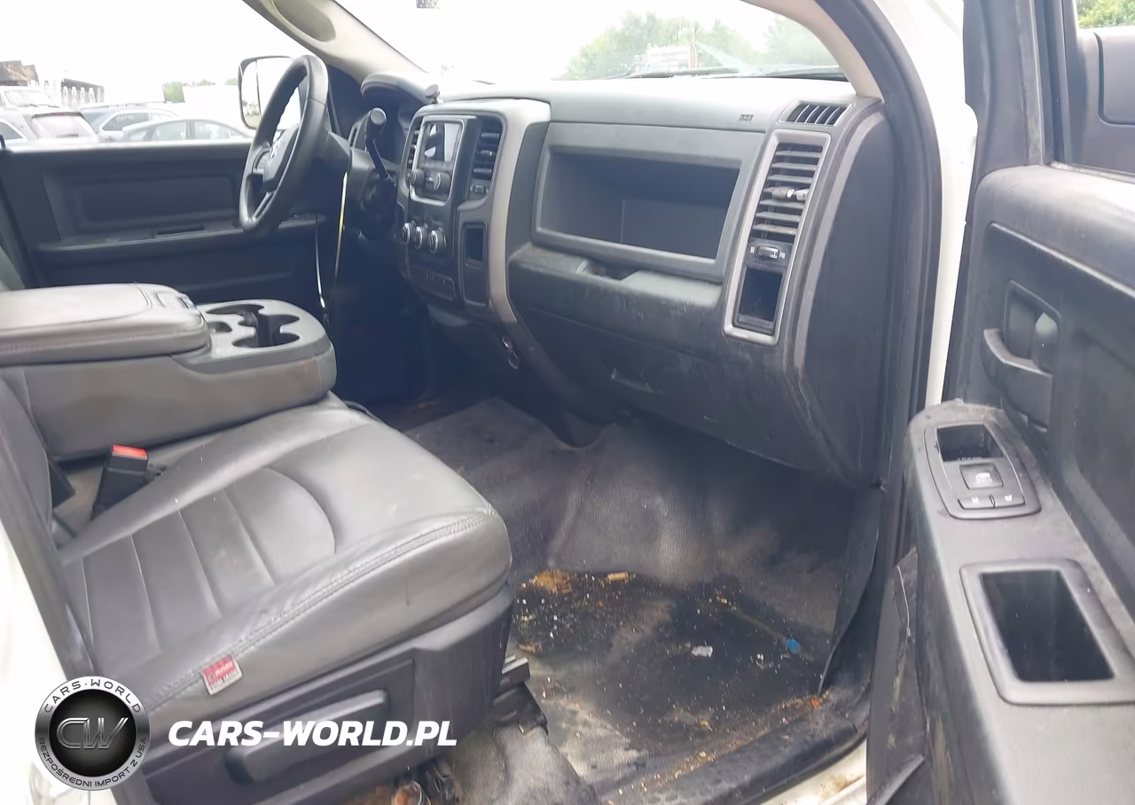 2015 Ram 2500 Tradesman VIN:3C6TR4HT0FG662343 - 5