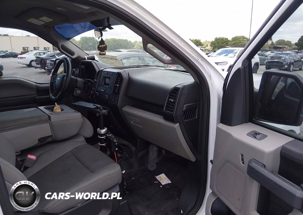 2018 Ford F-150 Xl VIN:1FTMF1C55JKE93774 - 5