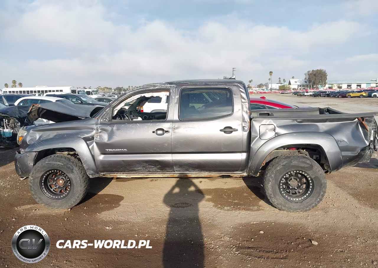 2012 Toyota Tacoma Prerunner V6 VIN:5TFJU4GN7CX015138 - 15