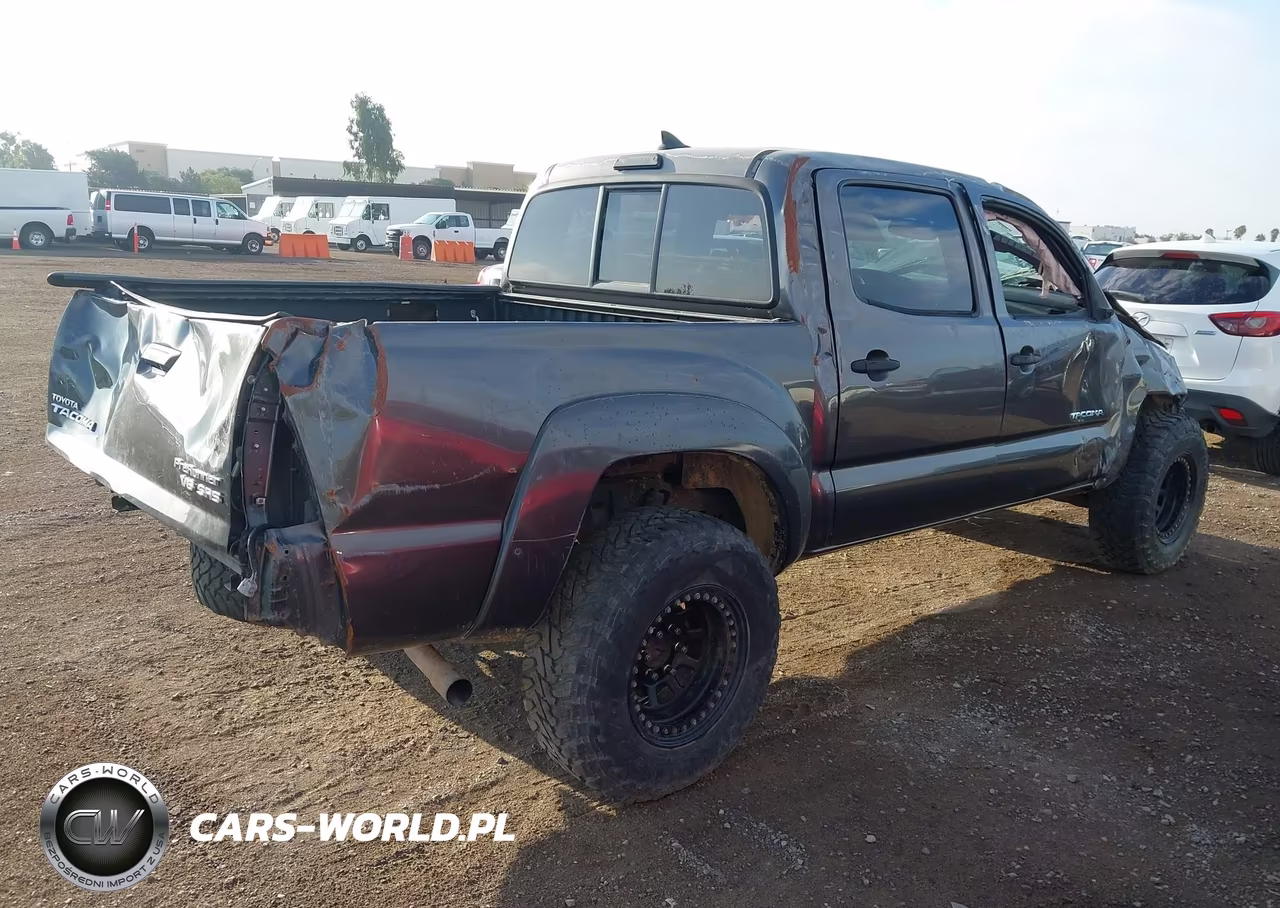 2012 Toyota Tacoma Prerunner V6 VIN:5TFJU4GN7CX015138 - 4