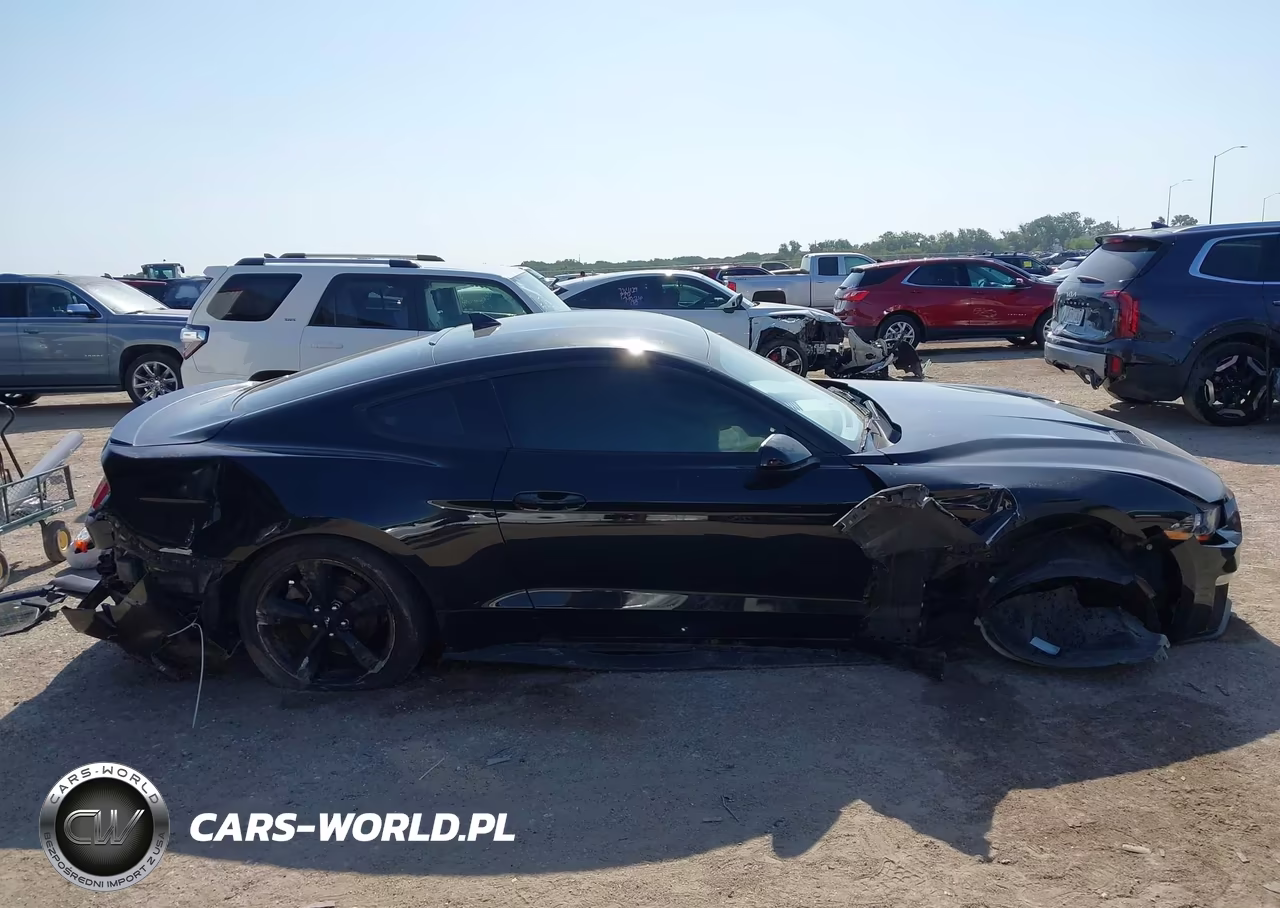 2021 Ford Mustang Ecoboost Fastback VIN:1FA6P8TH6M5151400 - 14