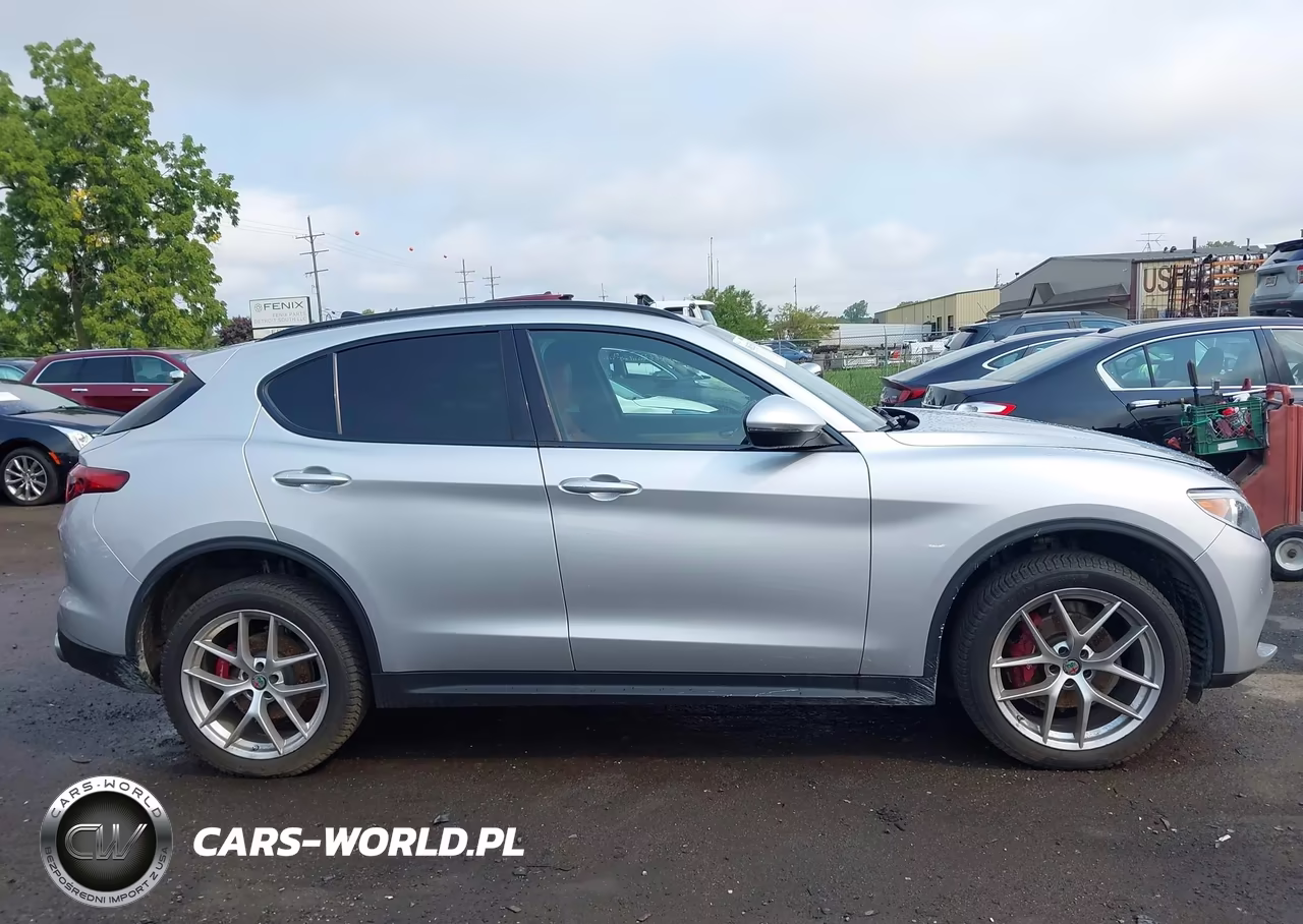2018 Alfa Romeo Stelvio Ti Sport Awd VIN:ZASFAKNN5J7C03425 - 13