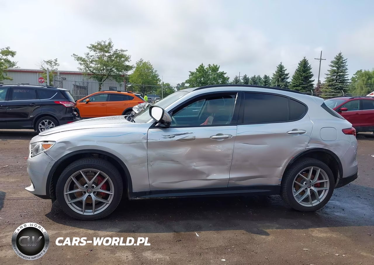 2018 Alfa Romeo Stelvio Ti Sport Awd VIN:ZASFAKNN5J7C03425 - 14