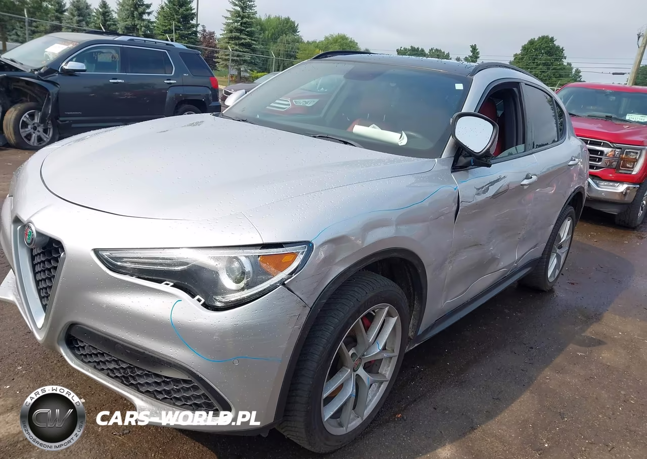 2018 Alfa Romeo Stelvio Ti Sport Awd VIN:ZASFAKNN5J7C03425 - 2