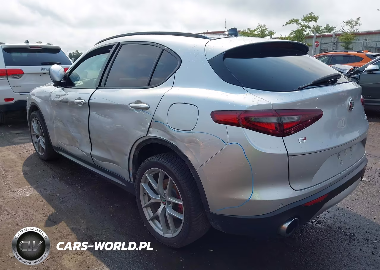 2018 Alfa Romeo Stelvio Ti Sport Awd VIN:ZASFAKNN5J7C03425 - 3