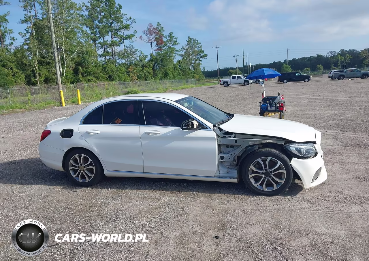 2016 Mercedes-Benz C 300 VIN:55SWF4JB3GU177961 - 12