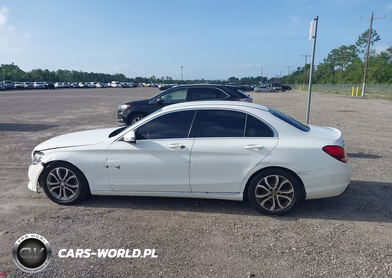 2016 Mercedes-Benz C 300 VIN:55SWF4JB3GU177961 - 13