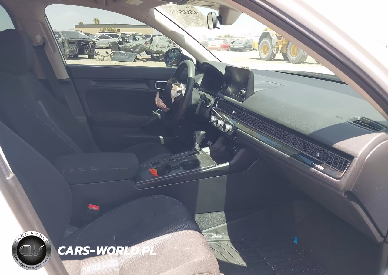 2024 Honda Civic Lx VIN:19XFL2H57RE041579 - 5
