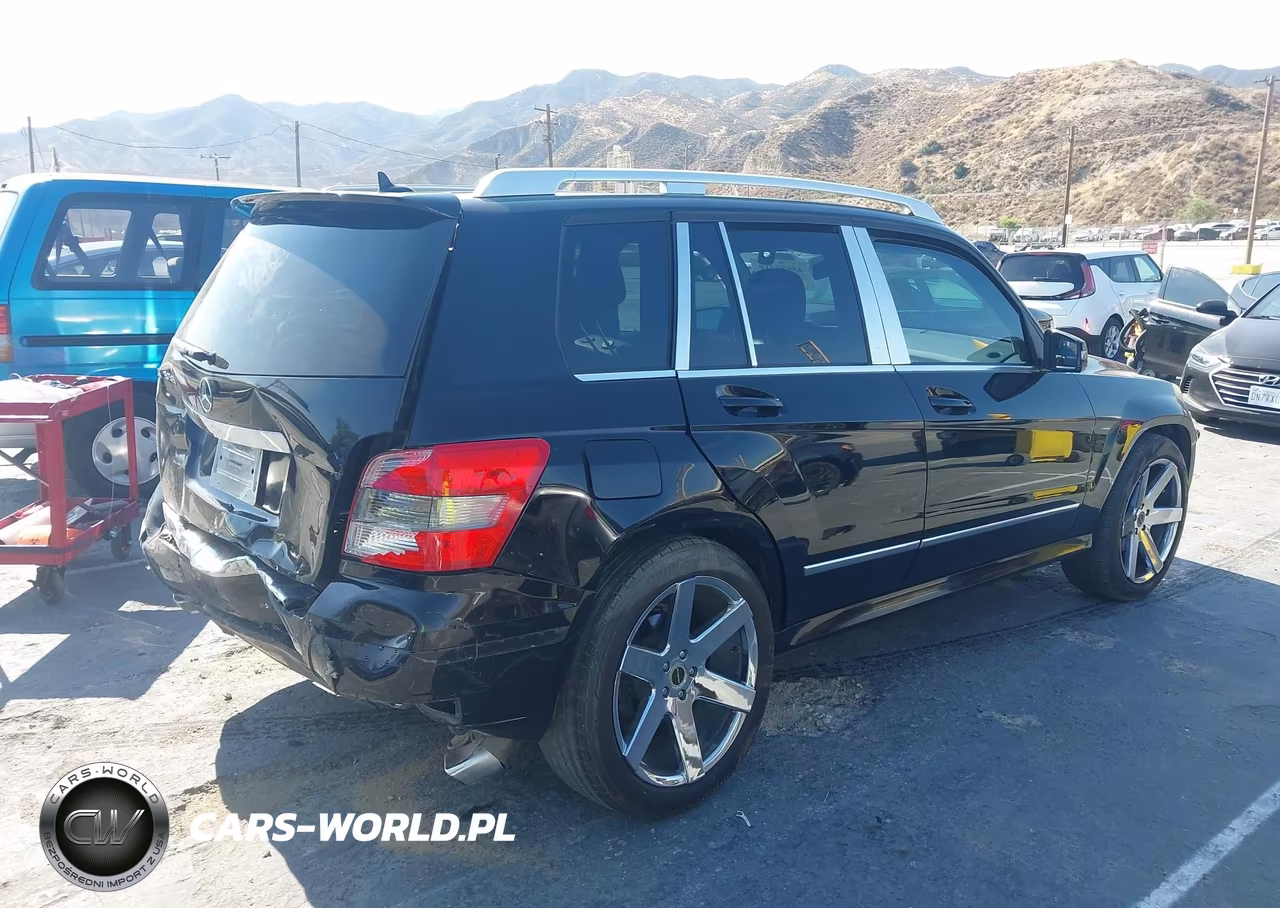 2011 Mercedes-Benz Glk 350 VIN:WDCGG5GBXBF651161 - 4