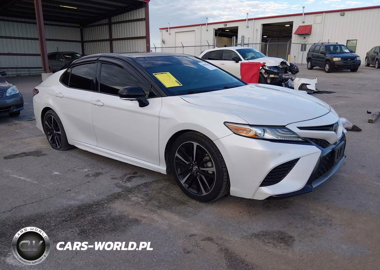 2018 Toyota Camry Xse V6 VIN:4T1BZ1HK6JU010743 - 1