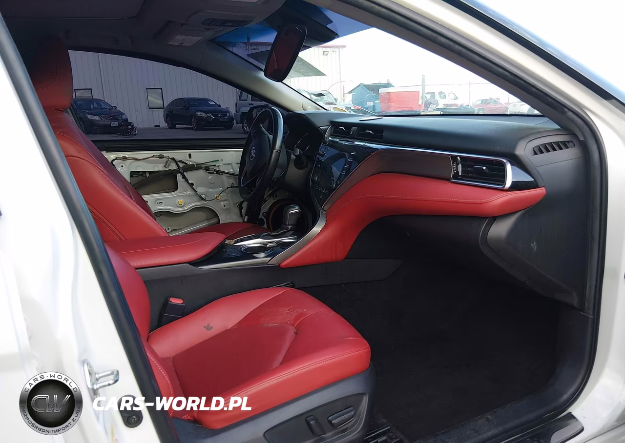 2018 Toyota Camry Xse V6 VIN:4T1BZ1HK6JU010743 - 5