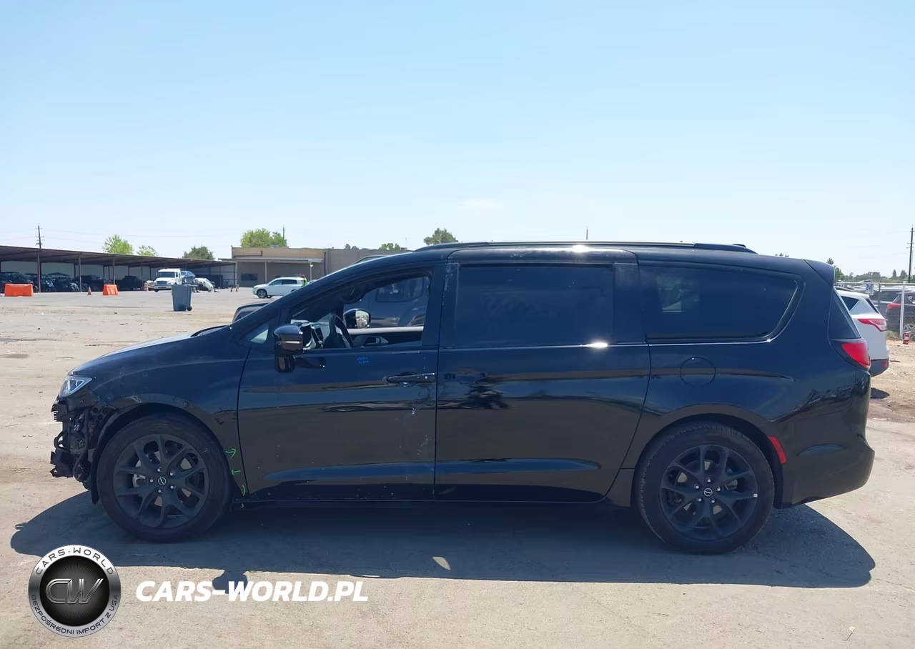 2025 Chrysler Pacifica Limited VIN:2C4RC1GG2SR584157 - 14