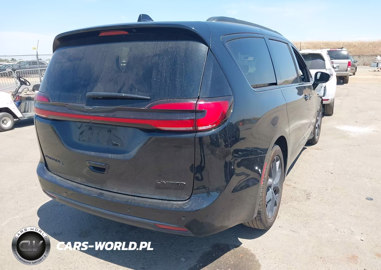 2025 Chrysler Pacifica Limited VIN:2C4RC1GG2SR584157 - 4
