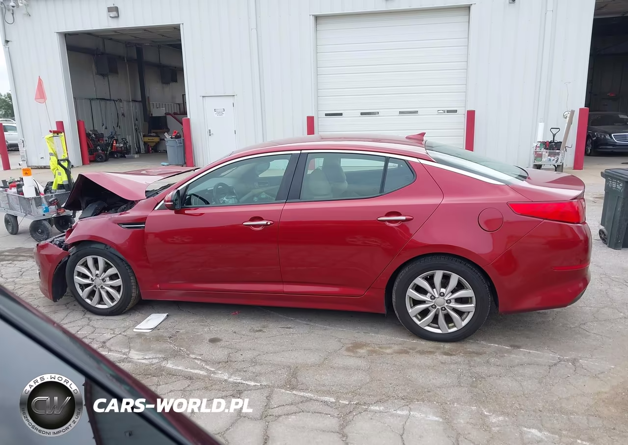 2015 Kia Optima Lx VIN:5XXGM4A77FG464884 - 15