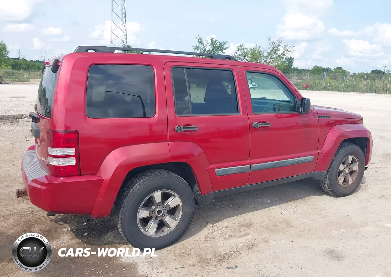 2008 Jeep Liberty Sport VIN:1J8GN28K38W255471 - 4