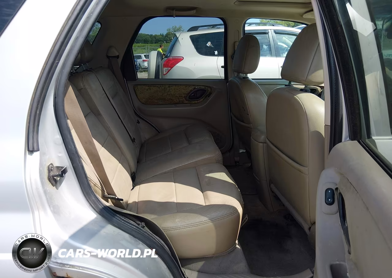 2005 Ford Escape Limited VIN:1FMYU04115KB16910 - 8