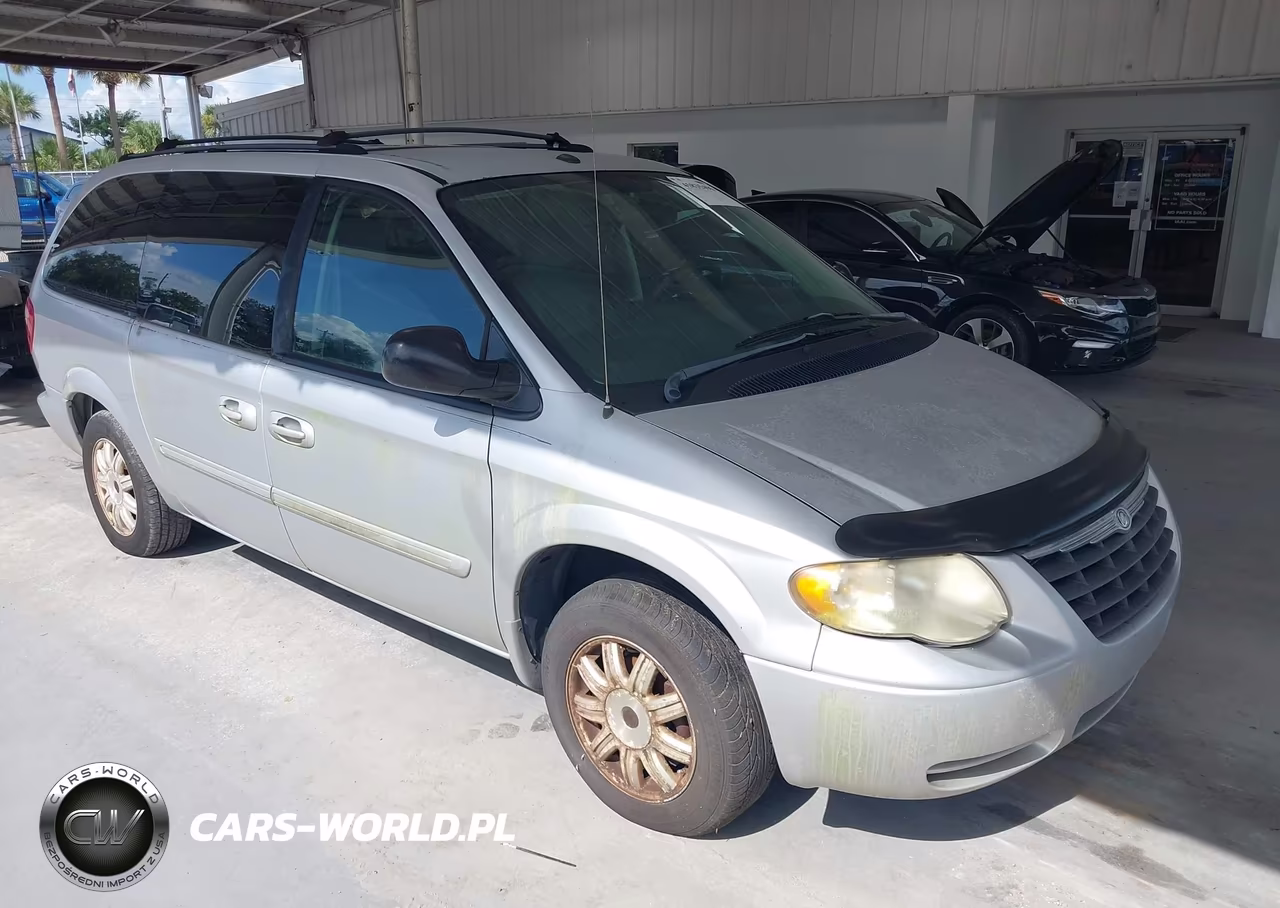 2006 Chrysler Town & Country Touring