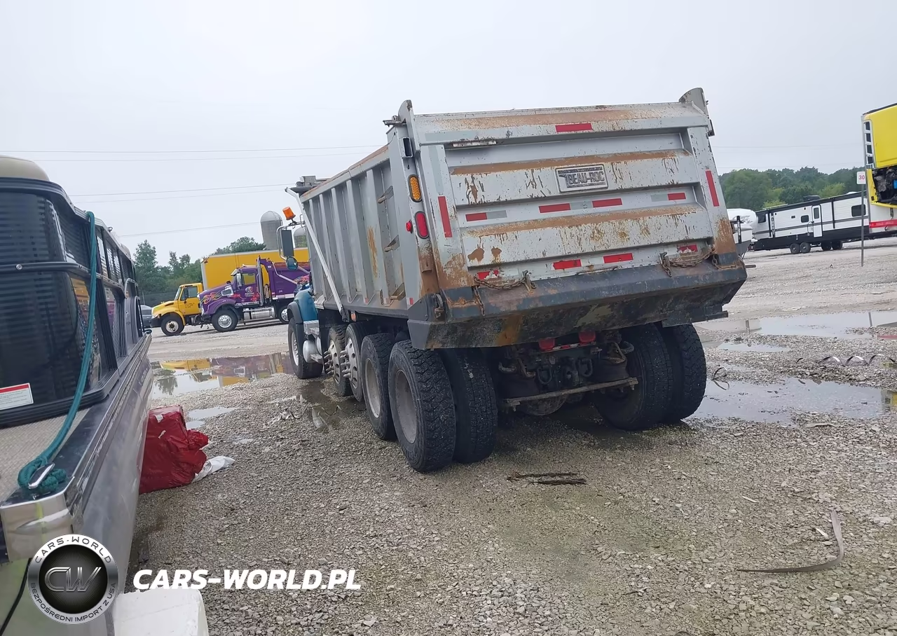 2005 Mack 700 Cv700 VIN:1M2AG10C35M015796 - 3